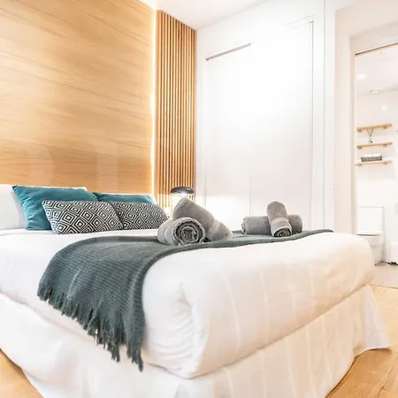 Elegant In The Heart Of By Rems * Málaga